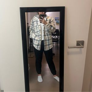 Abercrombie & Fitch Cozy Patterned Sherpa Shirt Jacket